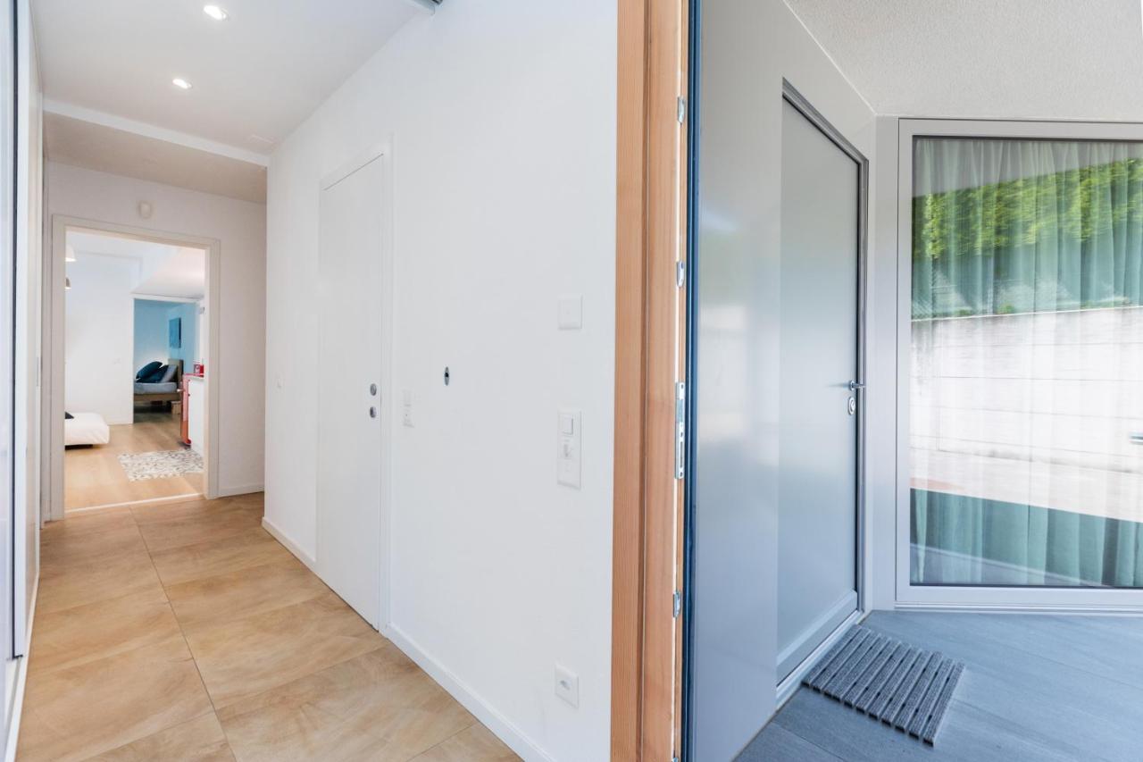 Easy Flat Vezia, Indipendent Entrance, Free Parking Leilighet Lugano Eksteriør bilde