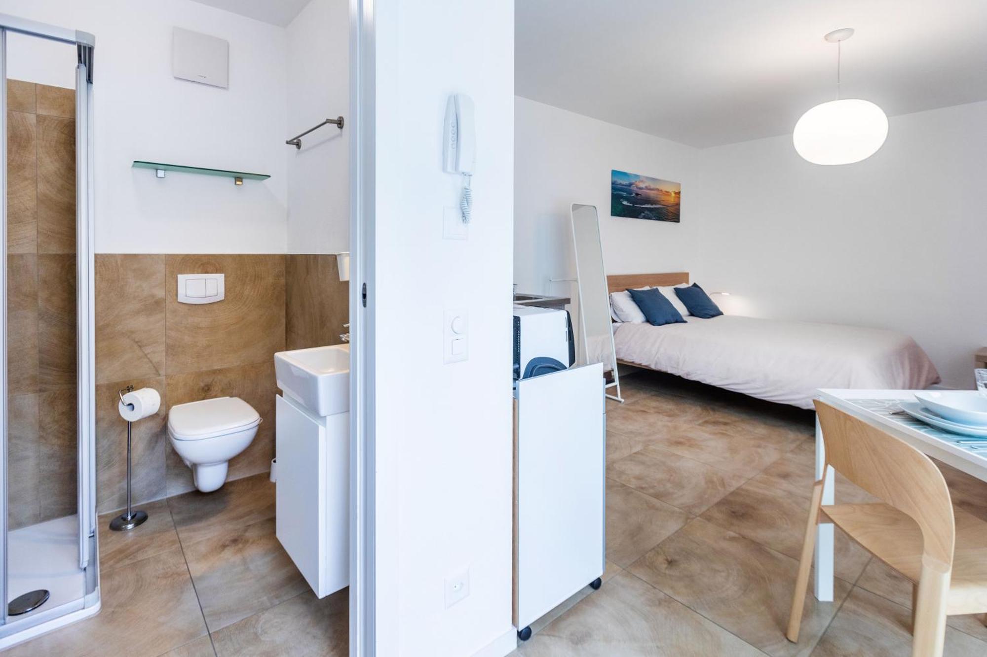 Easy Flat Vezia, Indipendent Entrance, Free Parking Leilighet Lugano Rom bilde